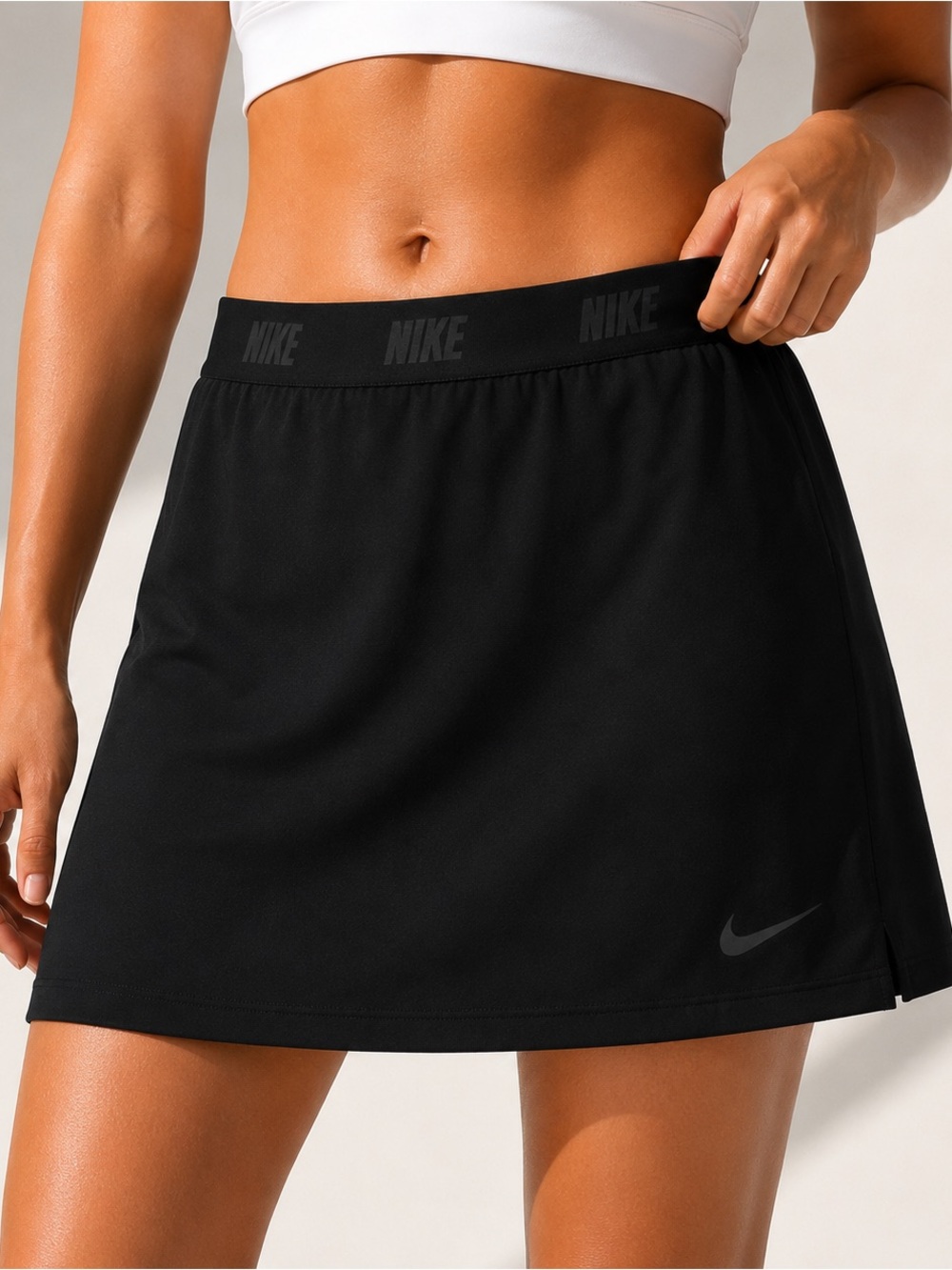 Nike Dri-FIT Black Athletic Skirt Logo Waist Built-in Shorts Size M
